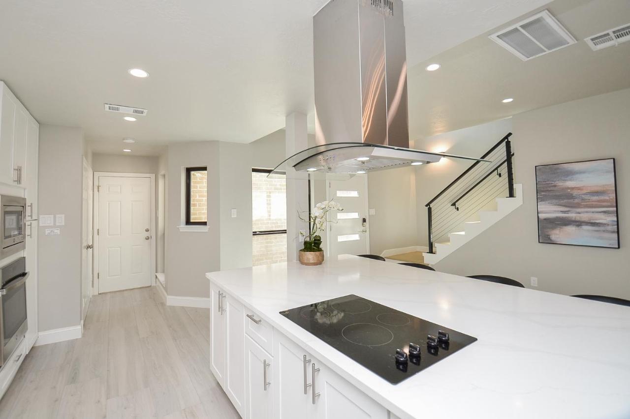 Metro Family Getaway 3 Bedroom 3 Bathroom ヒューストン エクステリア 写真